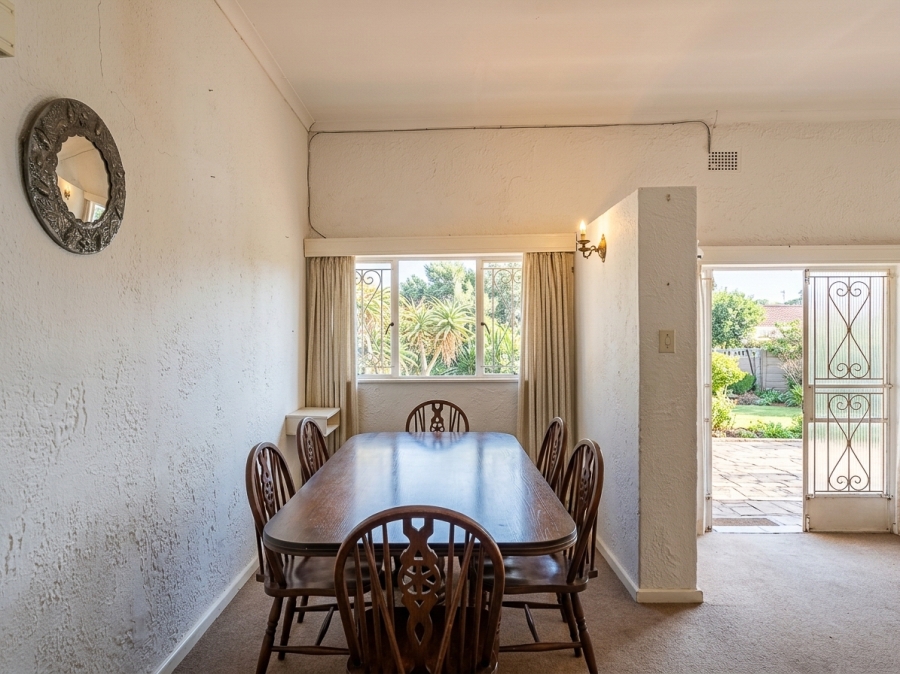 3 Bedroom Property for Sale in St James Western Cape